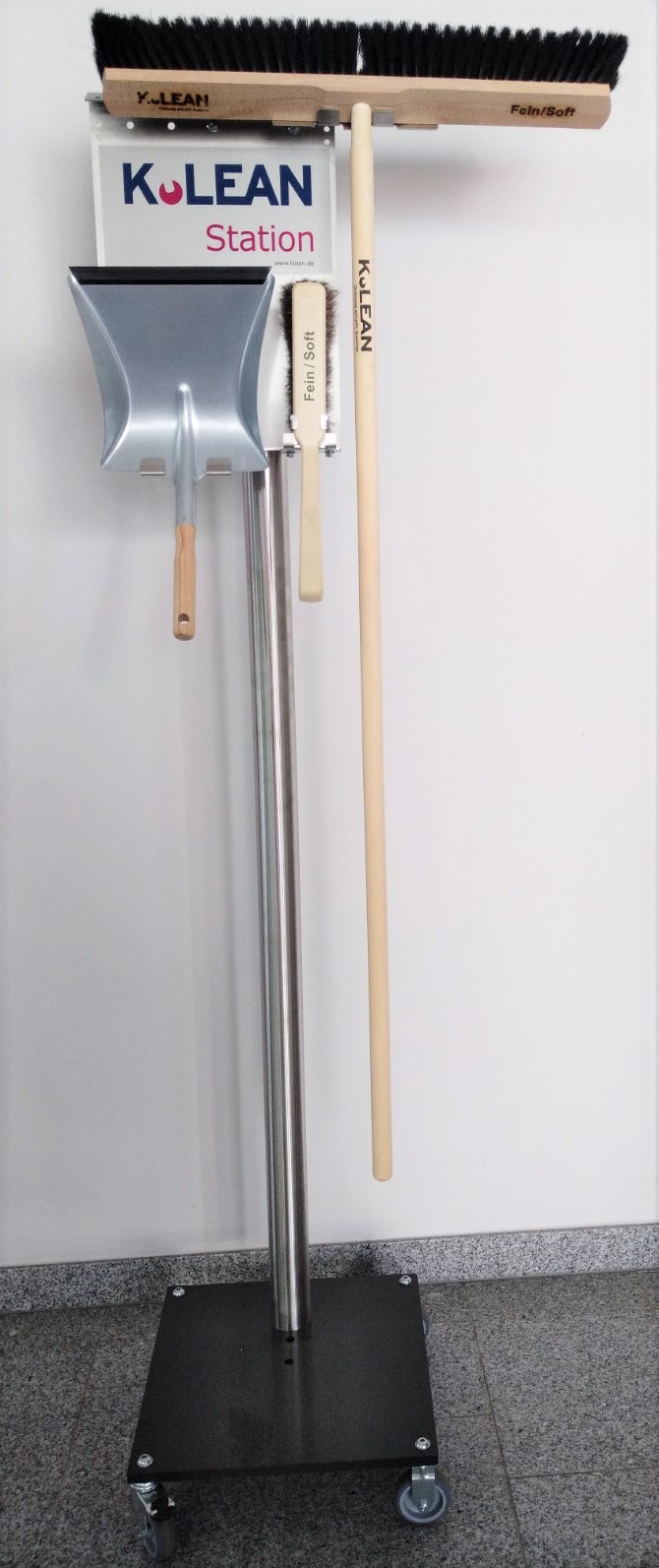 K.Lean Station 300-3 mit Standfuß - Edelstahl - bestückt